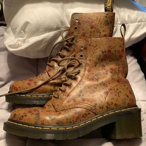 Doc Martens floral boots